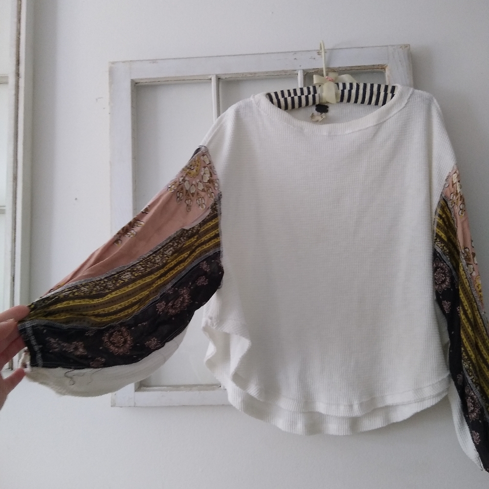 Free people white dolman scarf sleeve thermal, size S